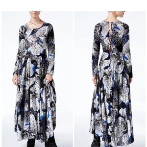 Free People 90s inspired  Long Sleeve Maxi Dress Size XS